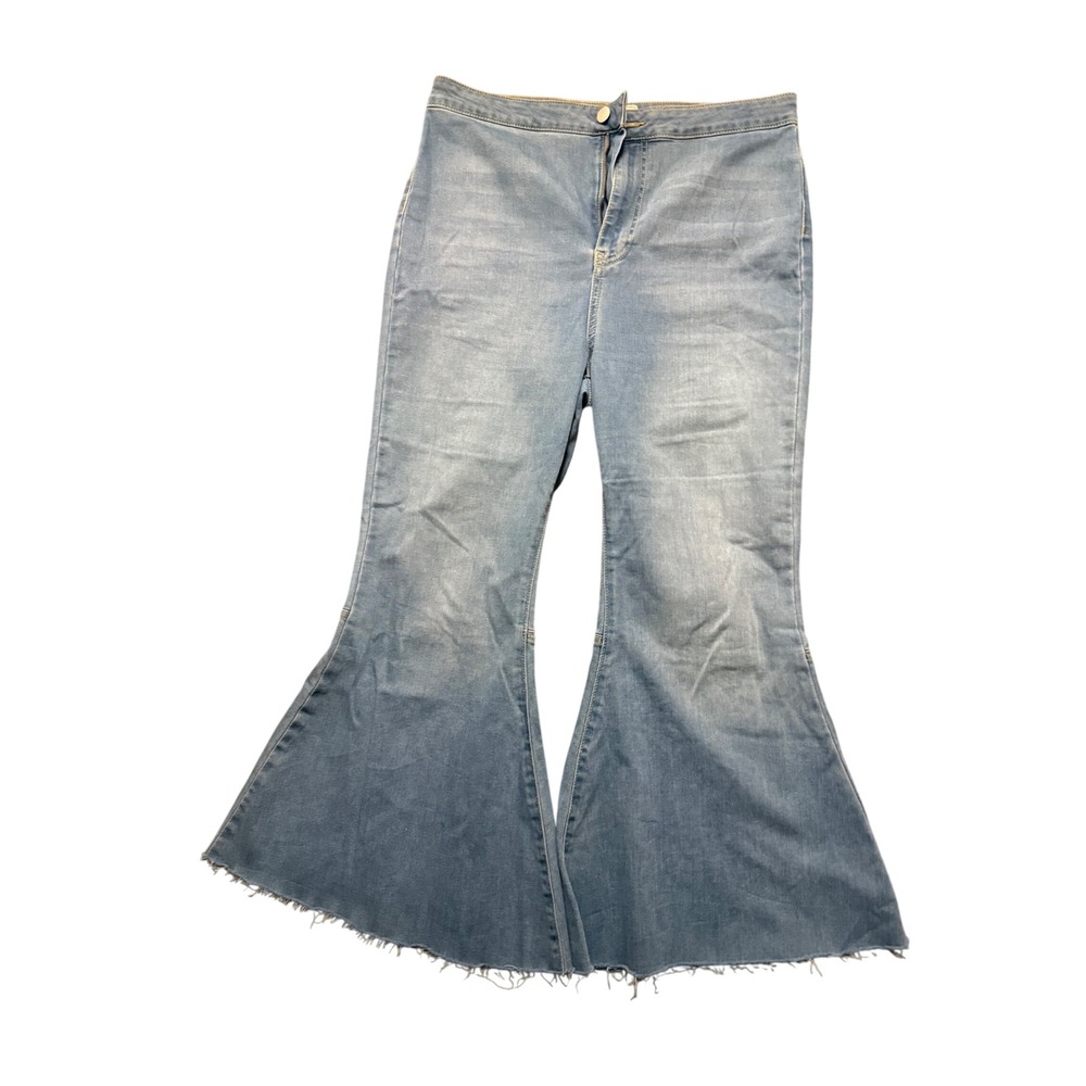 Free People Just Float On Flare Jeans Light Wash Denim Boho 70s Women Size 32R